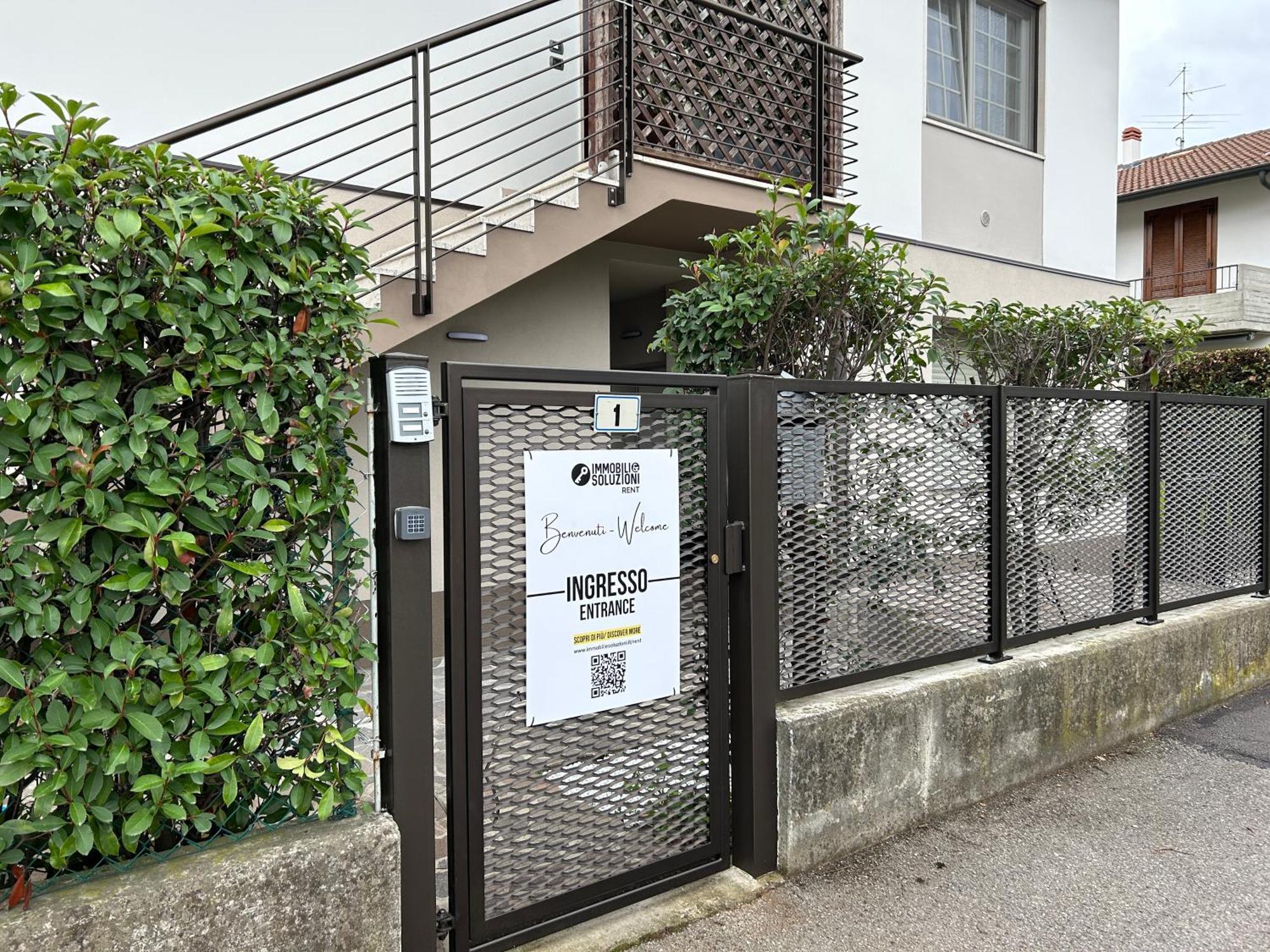 Treviolo - Immobili E Soluzioni Rent Apartment ภายนอก รูปภาพ